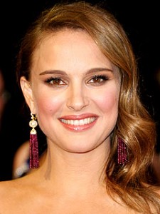 Natalie Portman started a new trend with these Tiffany tassel earrings – in fact, they sold out in a month!