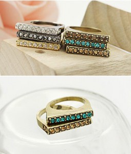 DIY Jewelry Ideas: Turn Your Finger Ring Into Napkin Ring